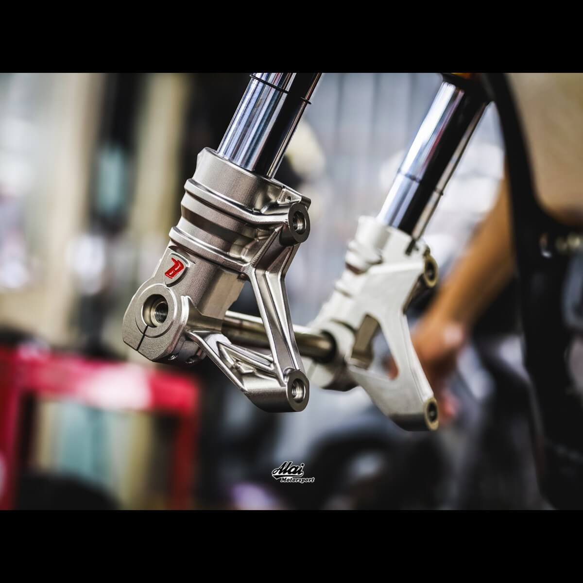 鋁合金前避震下座