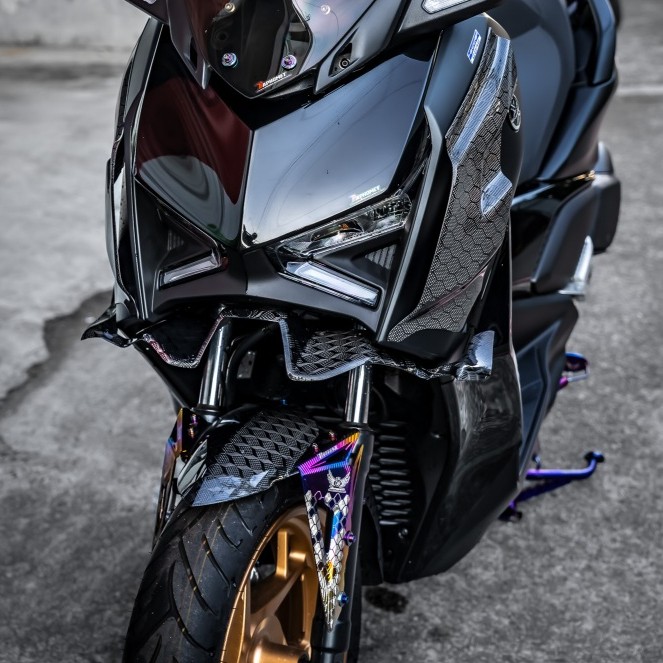 鈦合金分離式卡夢前土除