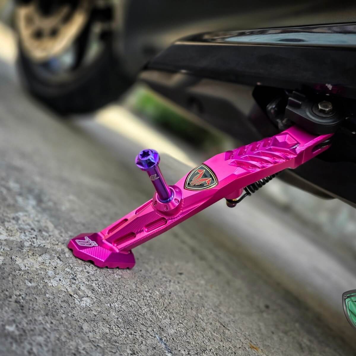 鋁合金陽極CNC邊柱