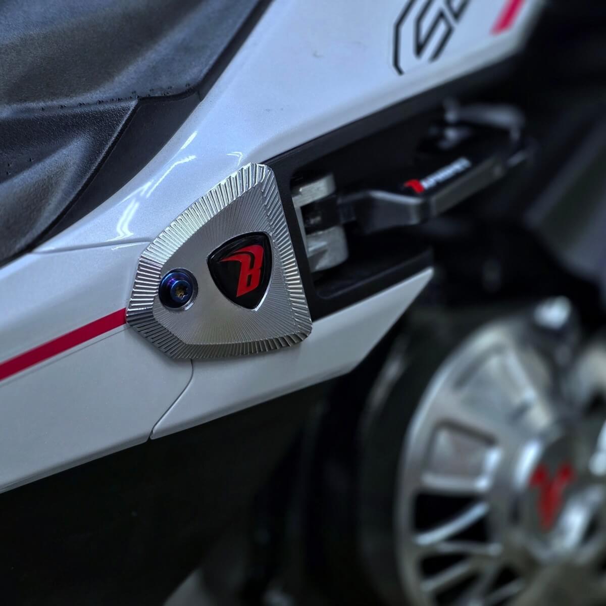 鋁合金陽極腳踏飾蓋