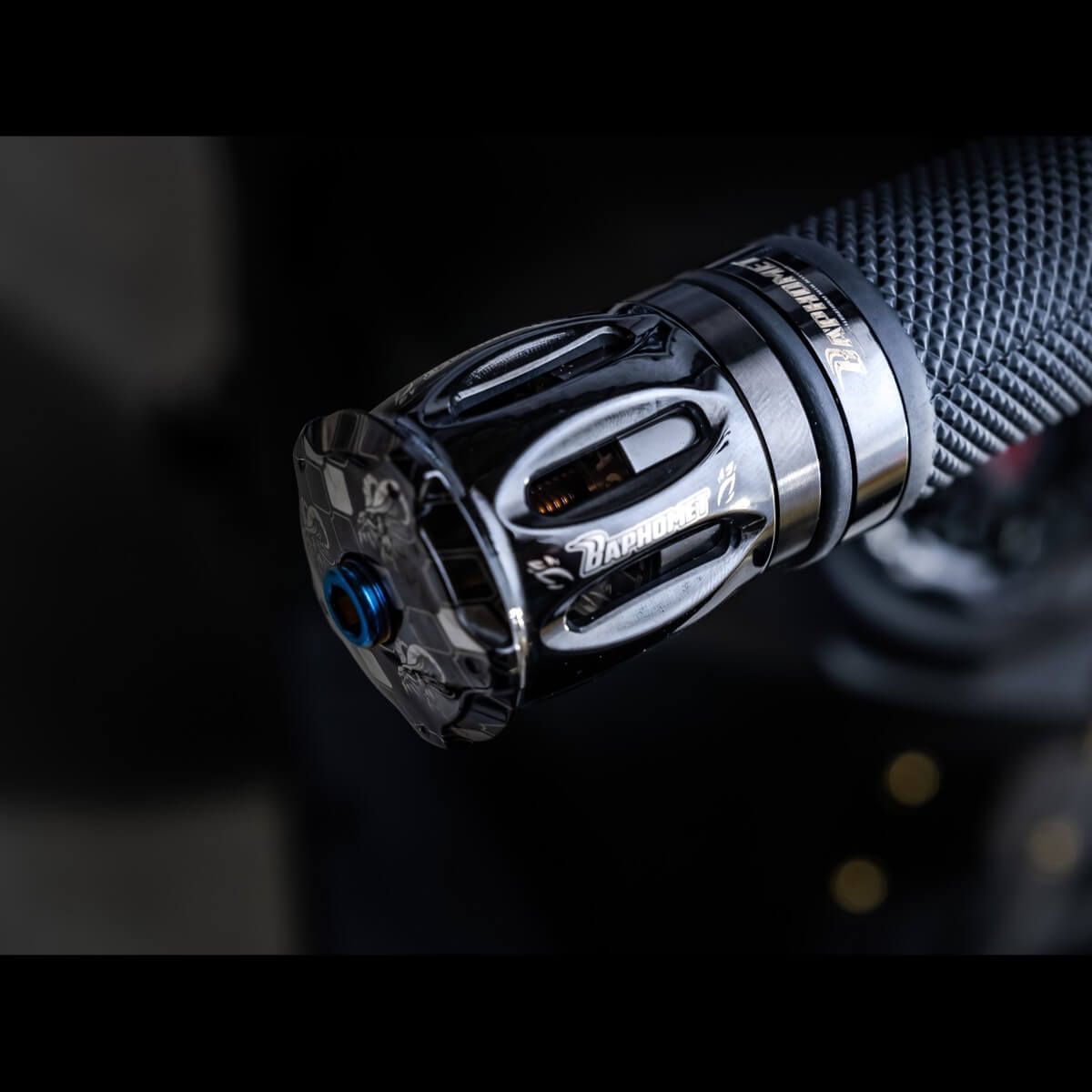 鈦合金簍空版端子