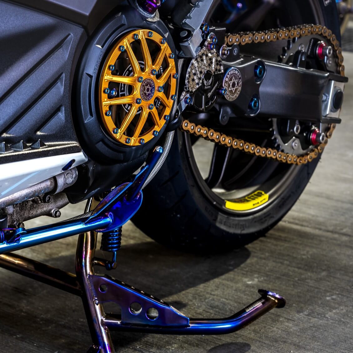 鋁合金引擎護蓋_輪框造型