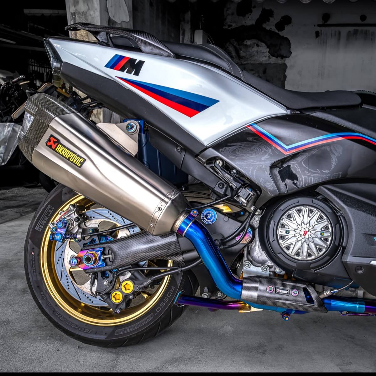 碳纖維後搖臂貼片_V1 (17年)