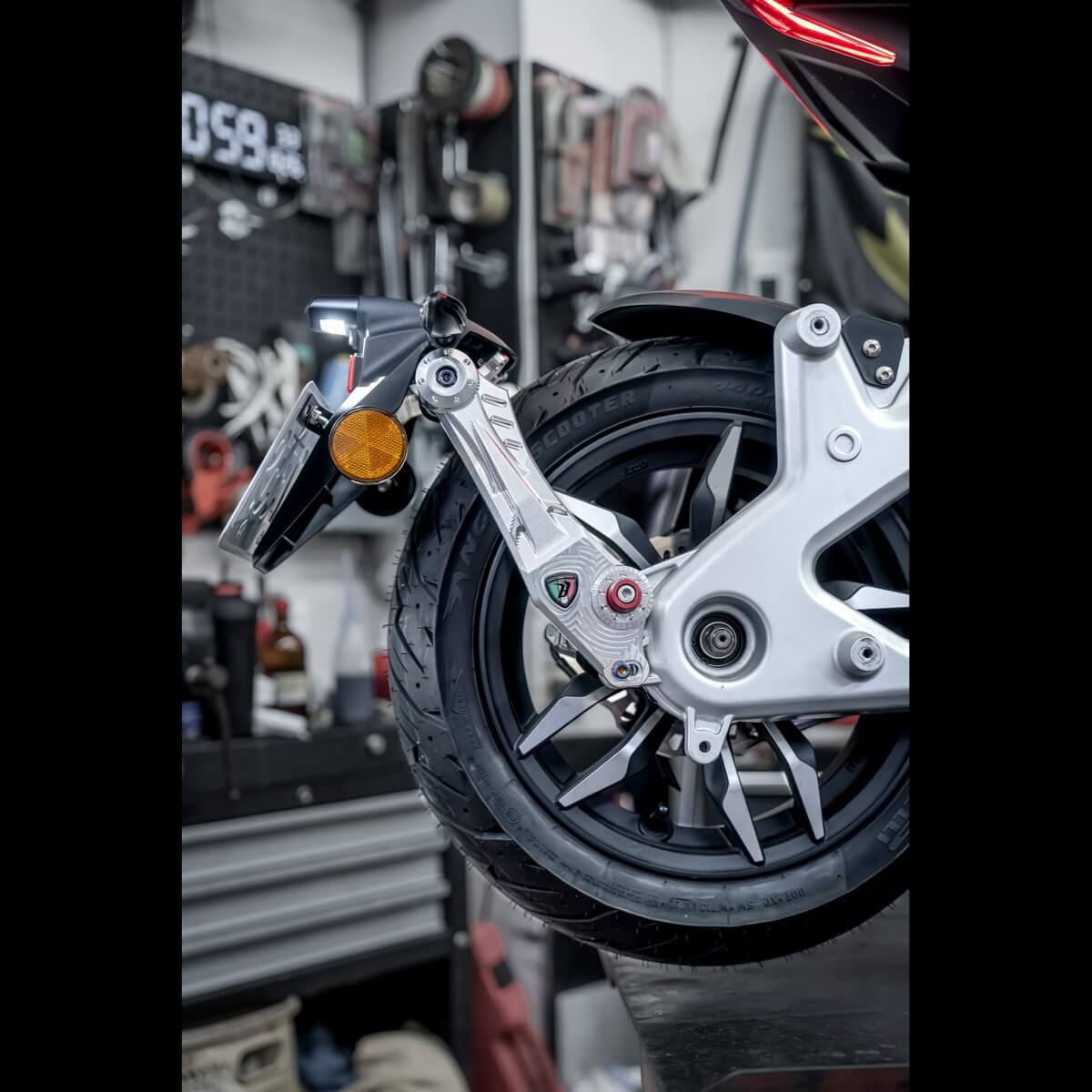 鋁合金CNC後土除支架