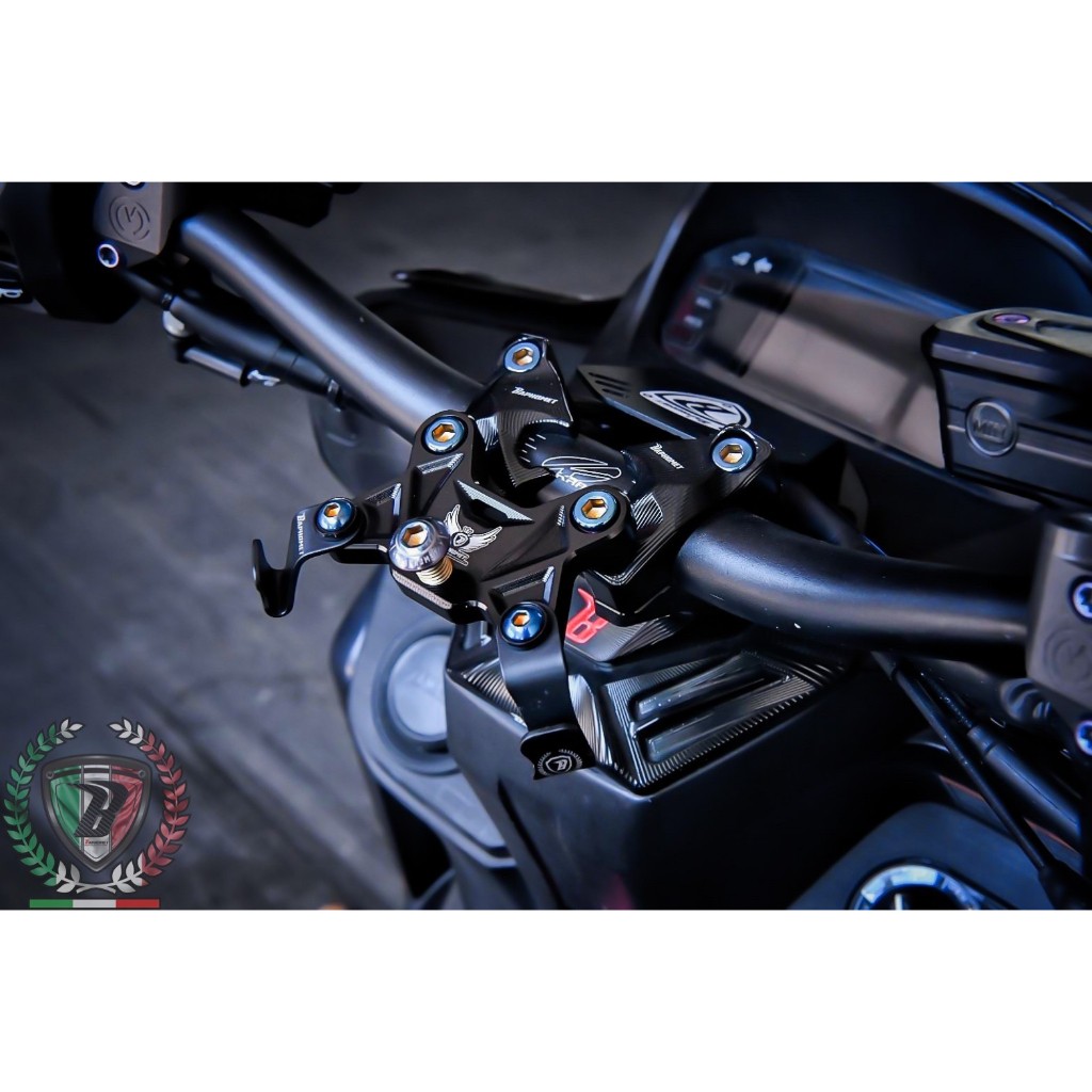 鋁合金陽極多功能蝴蝶延伸座(對應巴風特龍頭座)