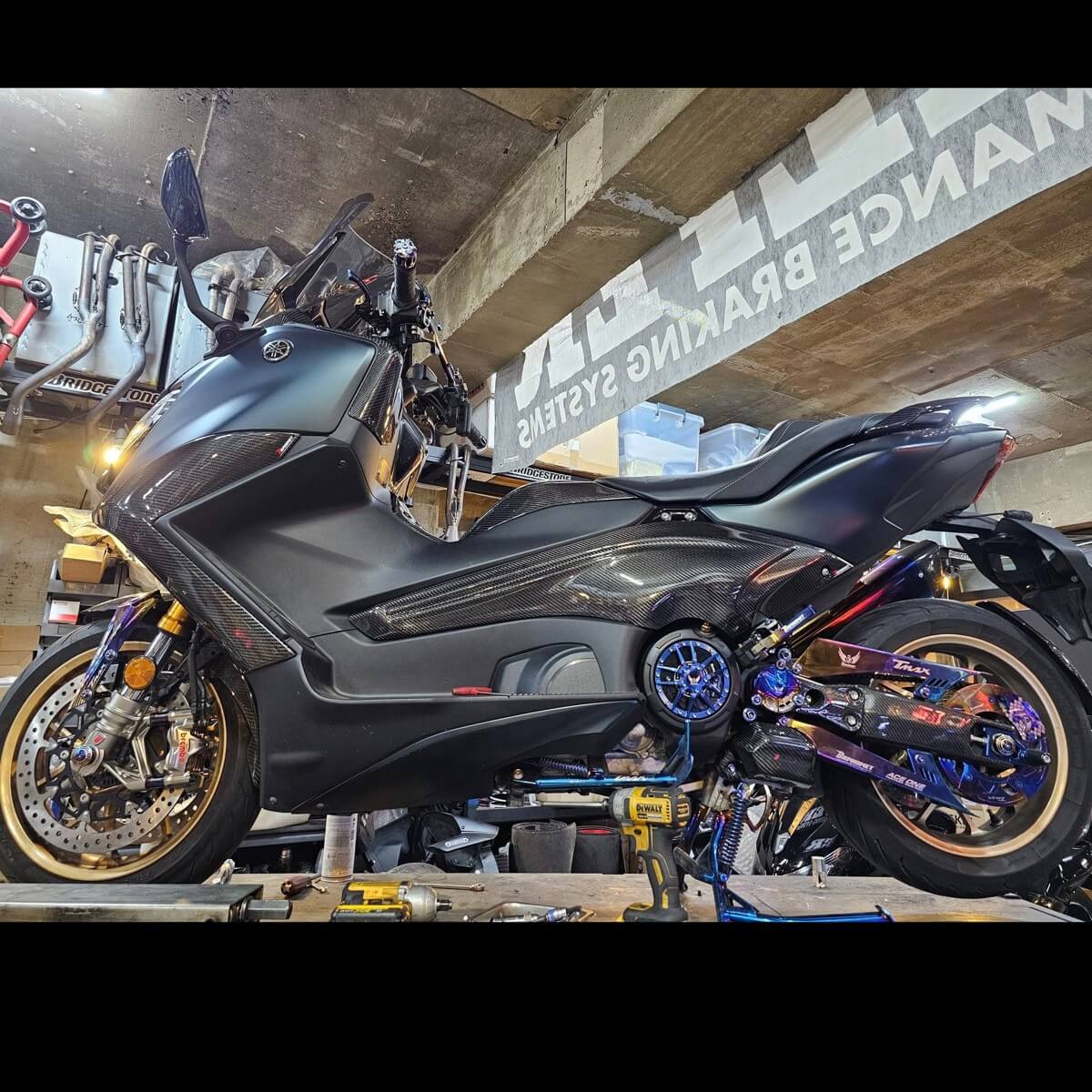 不銹鋼車身側邊柱