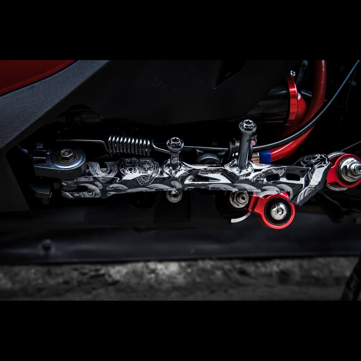 鈦合金CNC車身側邊柱