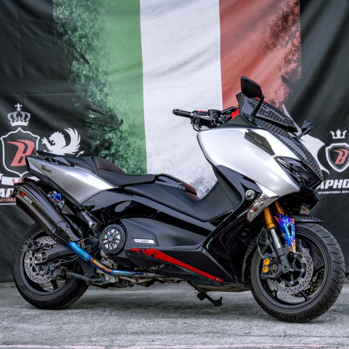 鋁合金引擎護蓋_輪框造型