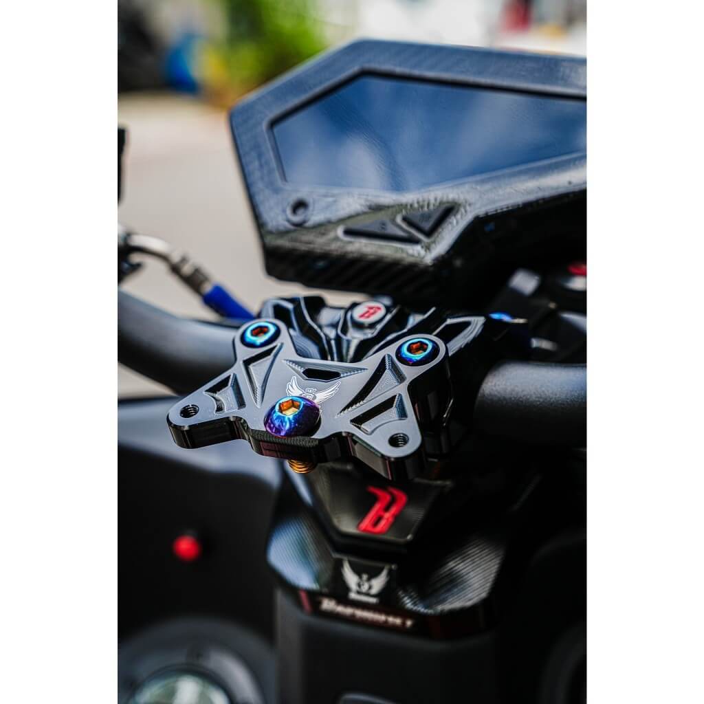 鋁合金陽極凹字點漆龍頭座