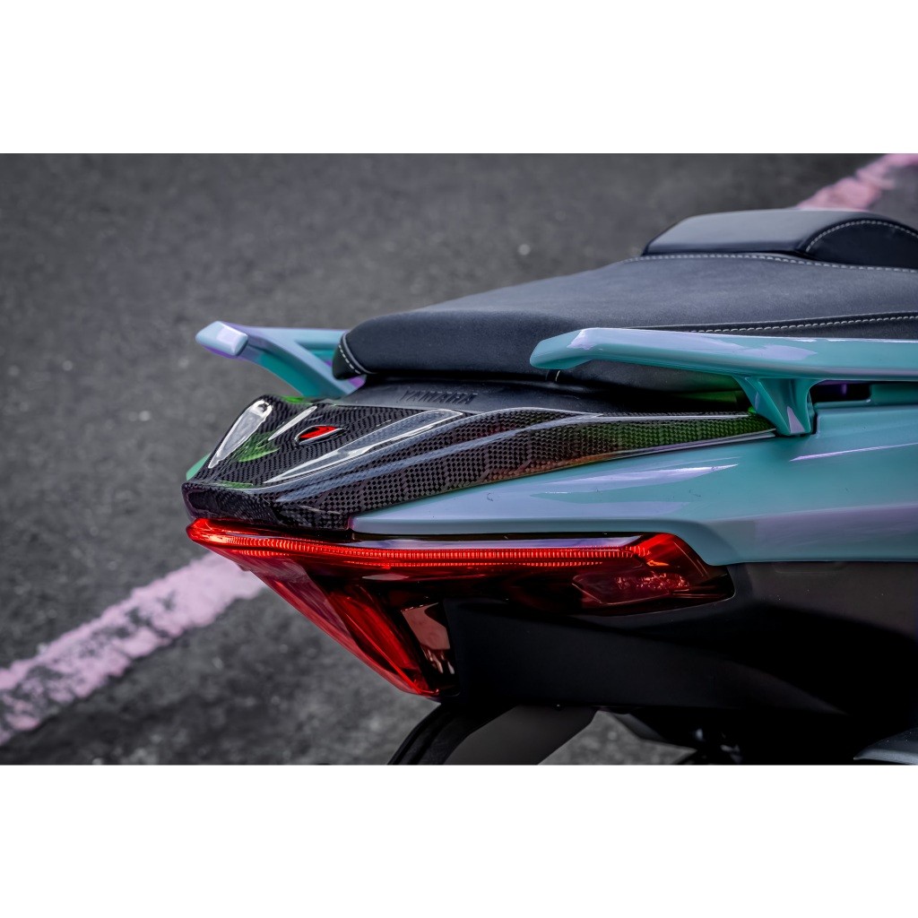 碳纖維尾燈上蓋