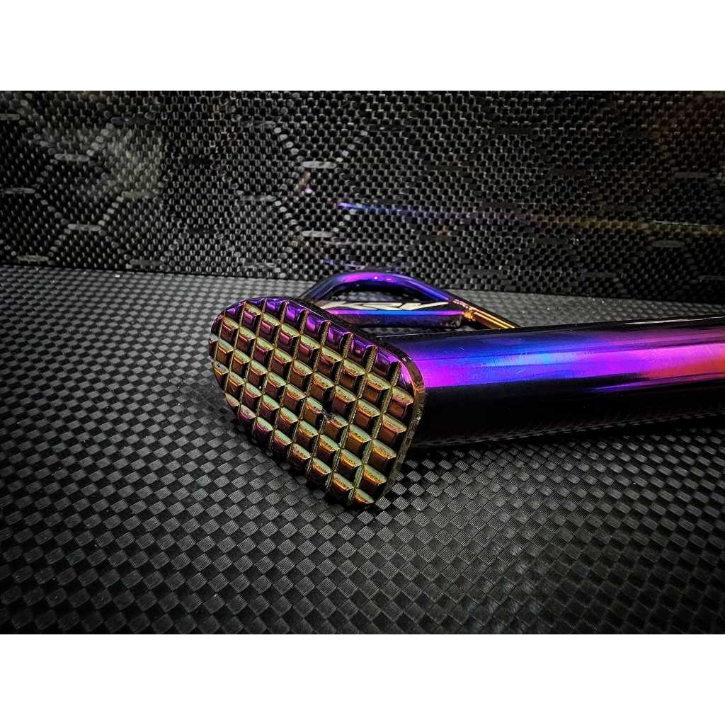 鈦合金車身側邊柱