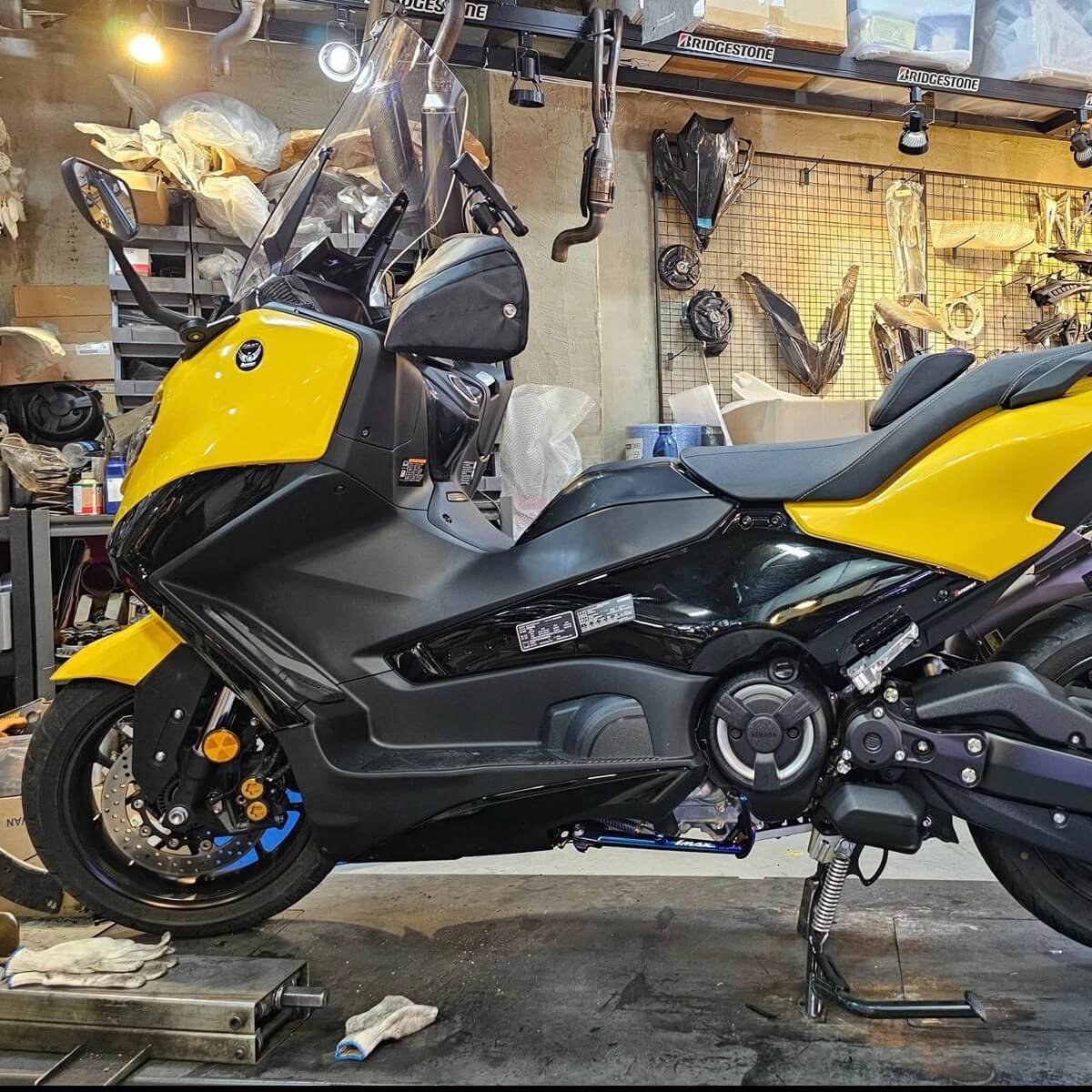 不銹鋼車身側邊柱