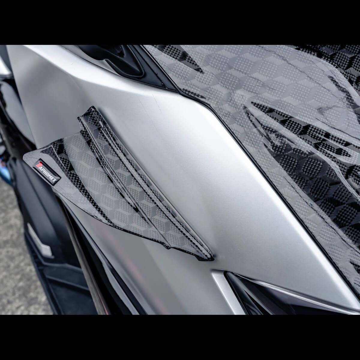 碳纖維擾流定風翼