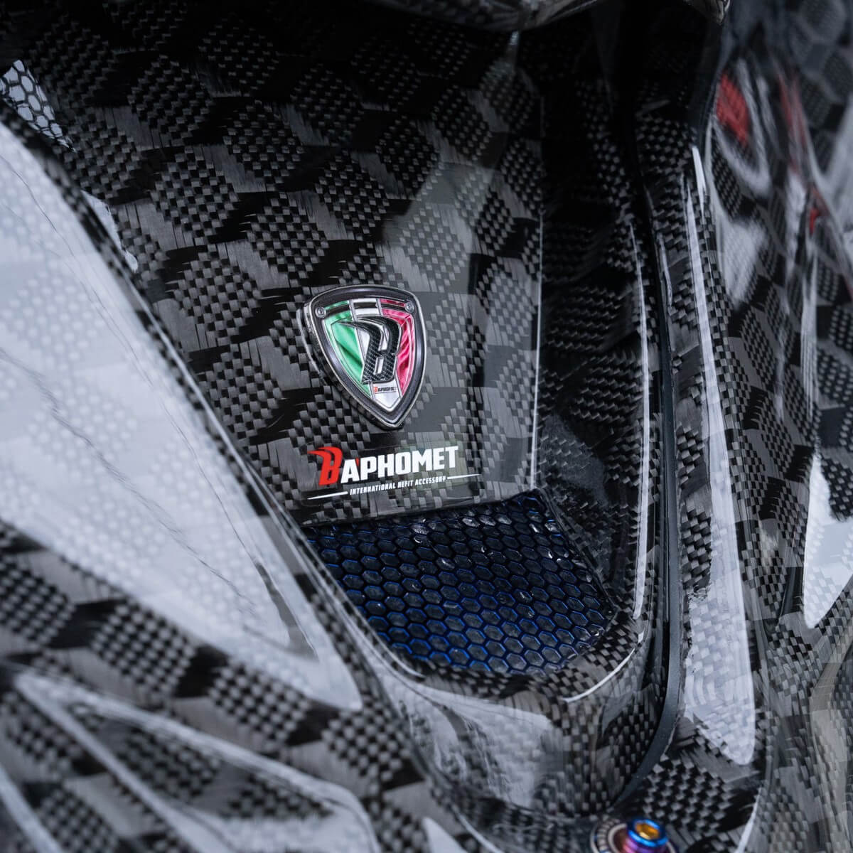 碳纖維風鏡下蓋 (17年式)