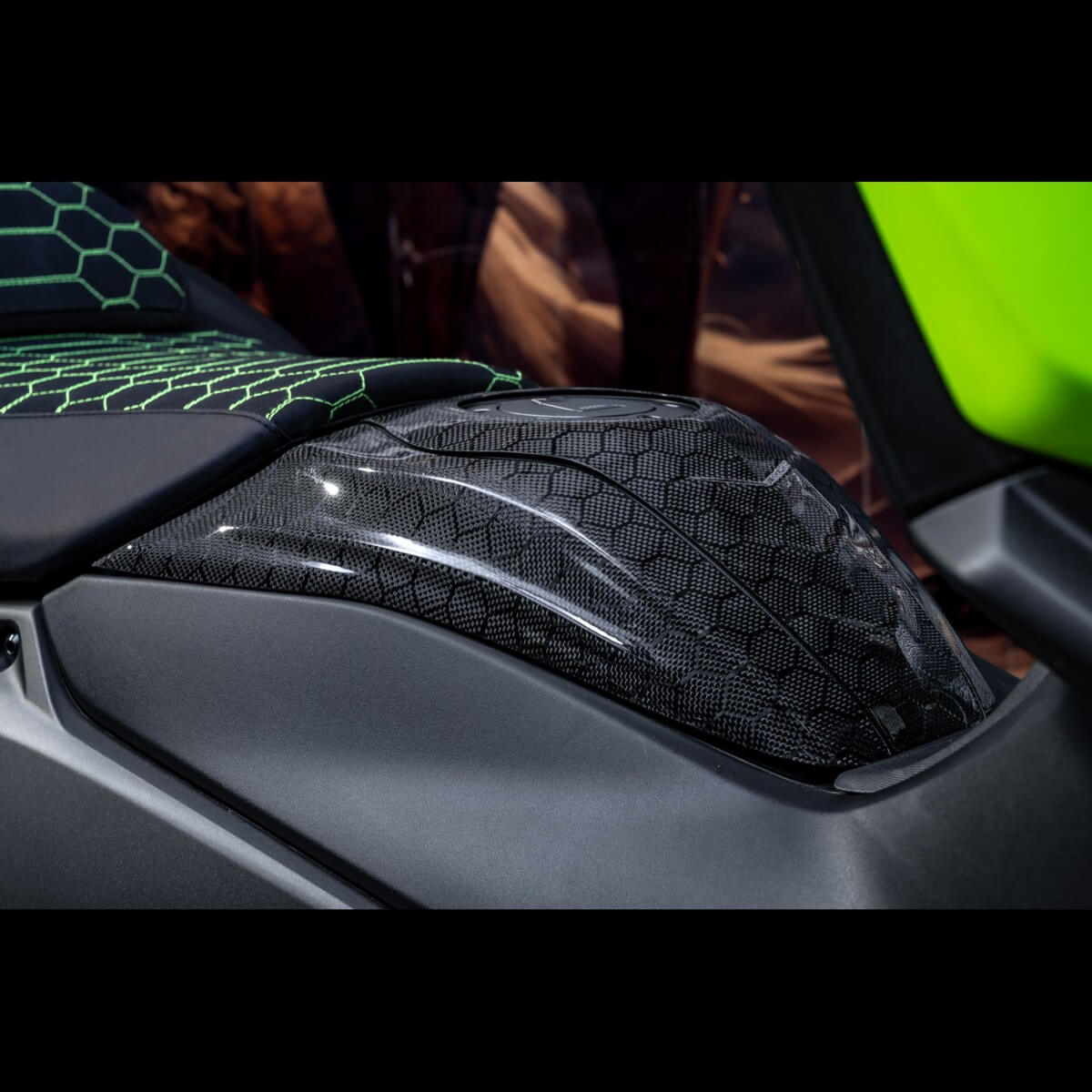 碳纖維油箱三件組貼片