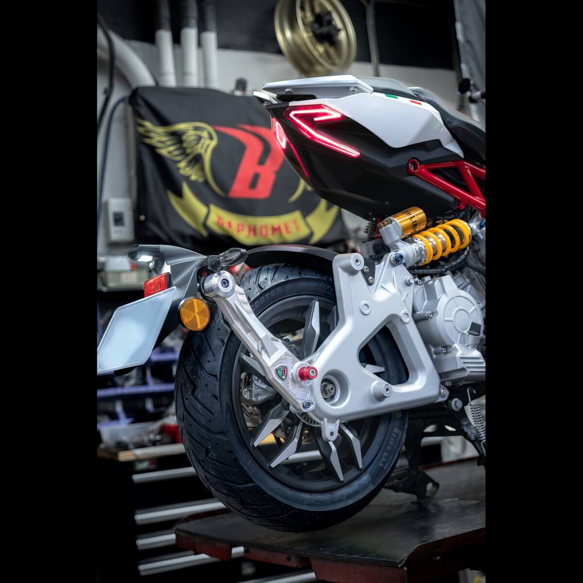 鋁合金CNC後土除支架