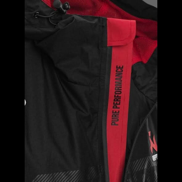 正蠍AKRAPOVIC 新款風衣外套