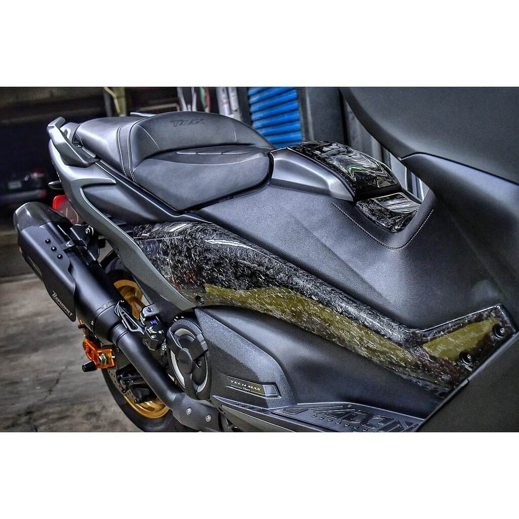 碳纖維車身關刀貼片