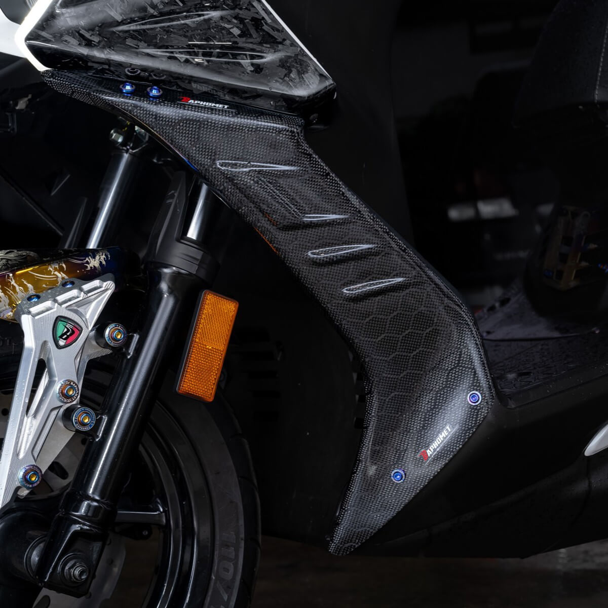 碳纖維下擾流空力套件