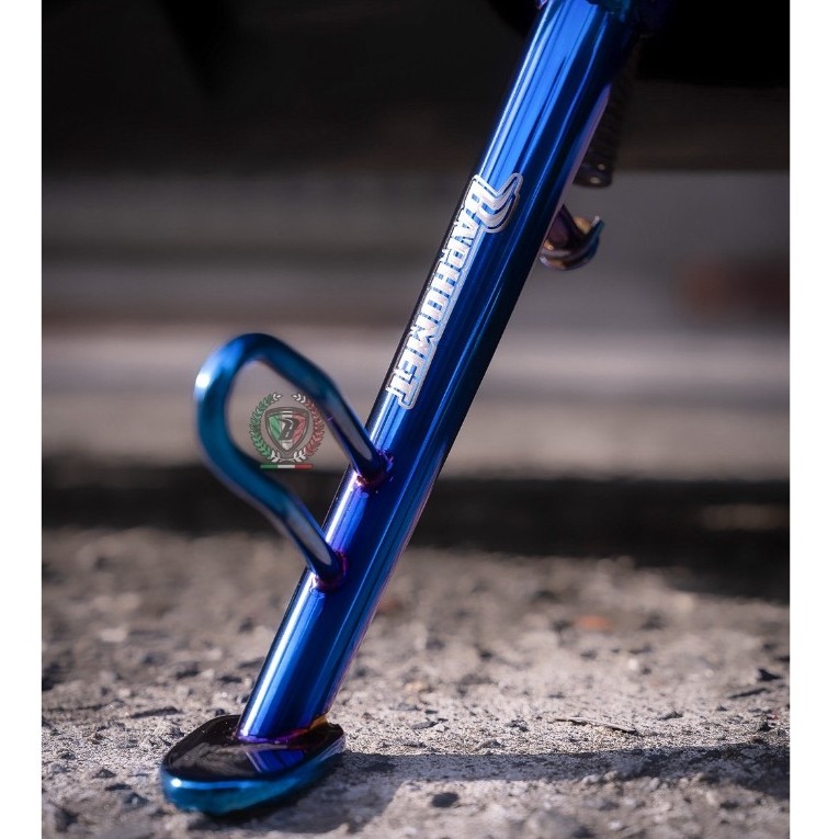 不銹鋼鍍鈦車身側邊柱